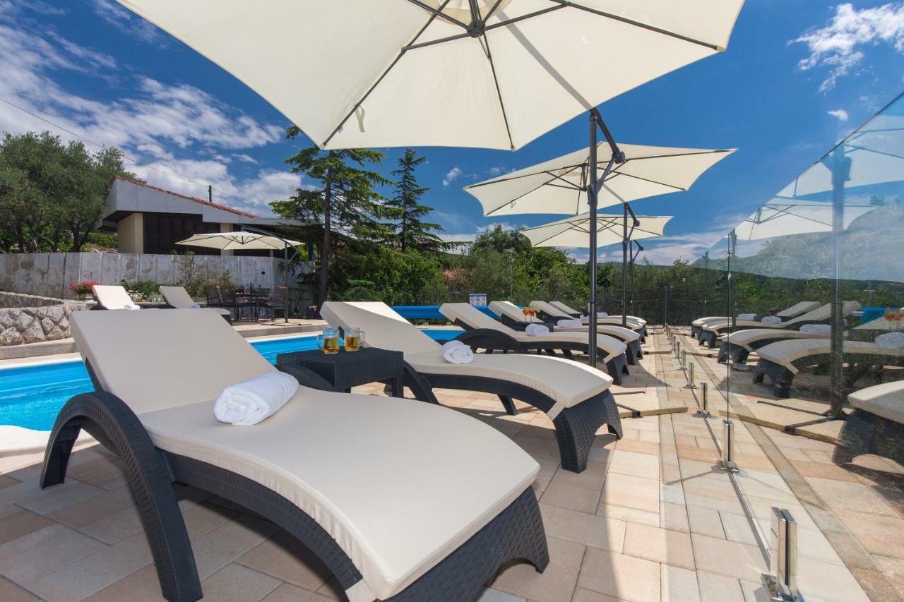 Villa Diana Punat Exterior photo