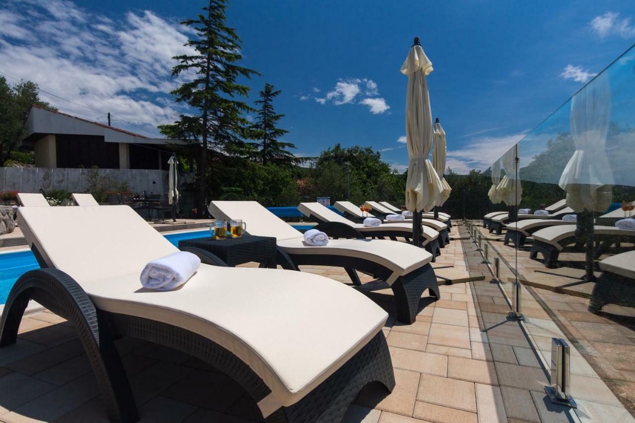 Villa Diana Punat Exterior photo