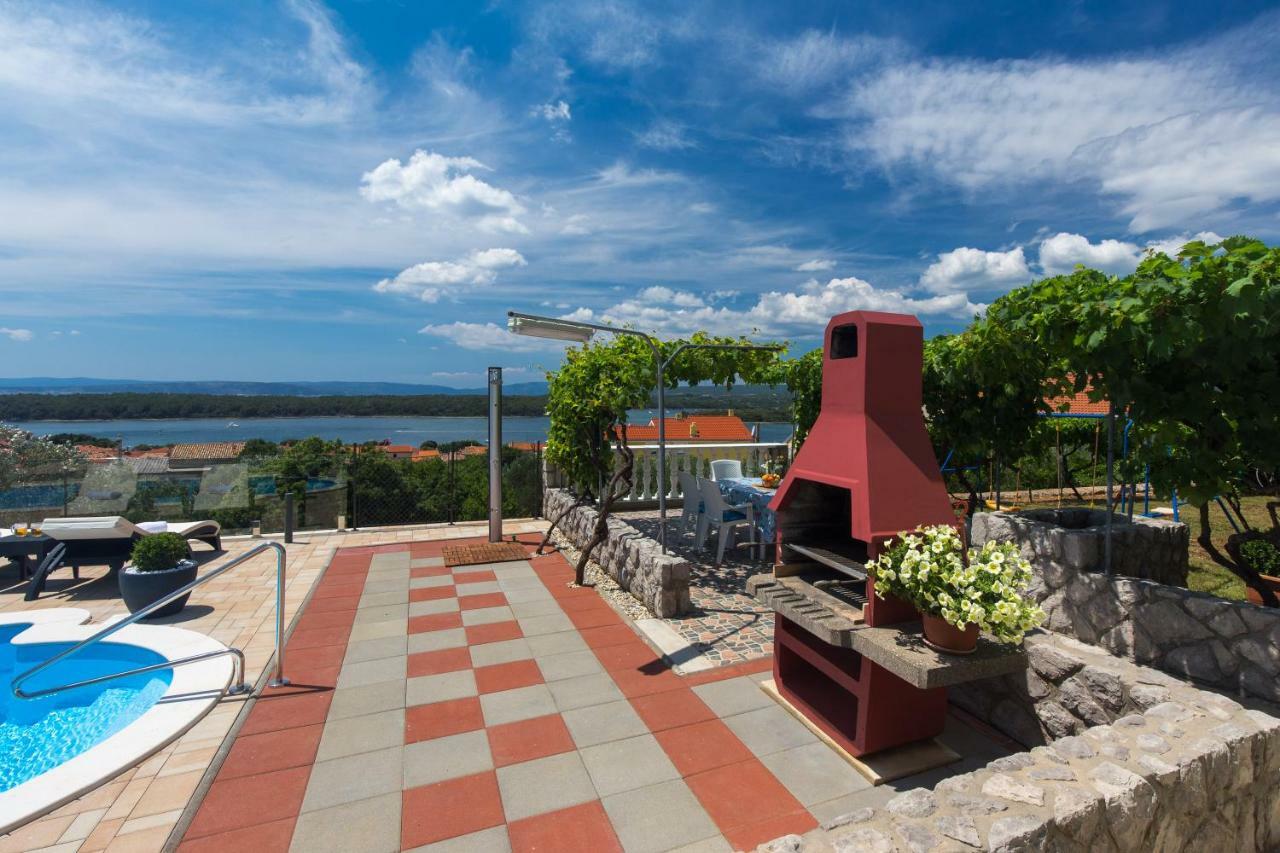Villa Diana Punat Exterior photo